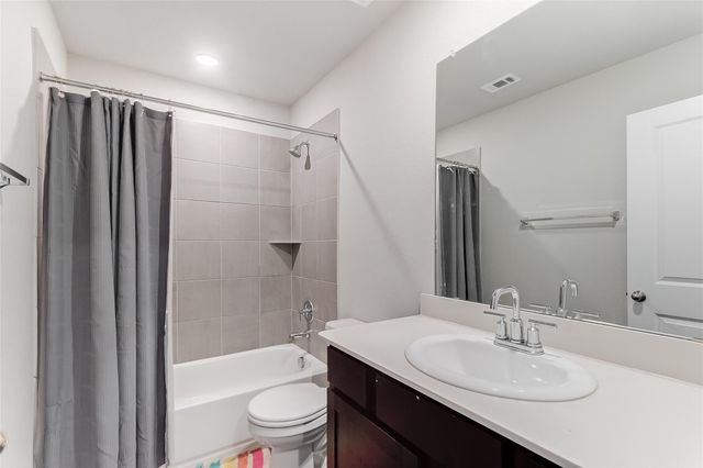 516 Longmount CV, Liberty Hill, TX 78642