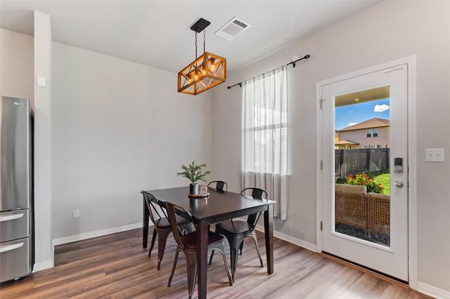 516 Longmount CV, Liberty Hill, TX 78642