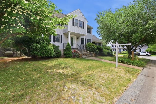 50 Weyfair Path, Weymouth, MA 02190