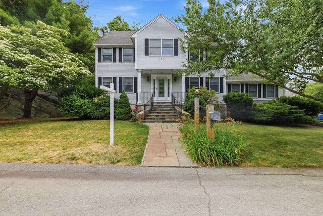 50 Weyfair Path, Weymouth, MA 02190