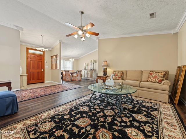 760 Gates Lane, Kodak, TN 37764