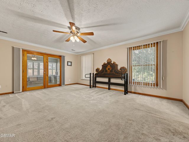 760 Gates Lane, Kodak, TN 37764