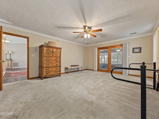 760 Gates Lane, Kodak, TN 37764
