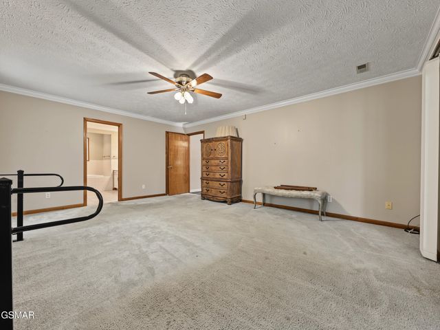 760 Gates Lane, Kodak, TN 37764