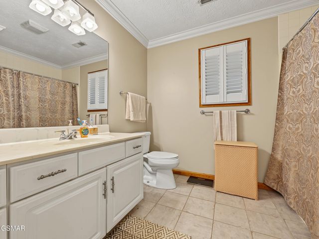 760 Gates Lane, Kodak, TN 37764