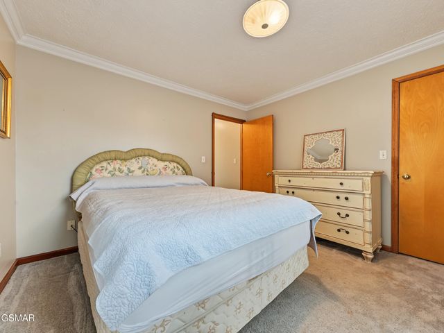760 Gates Lane, Kodak, TN 37764