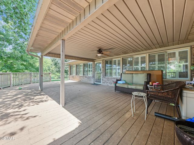 760 Gates Lane, Kodak, TN 37764