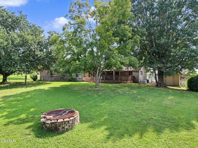 760 Gates Lane, Kodak, TN 37764