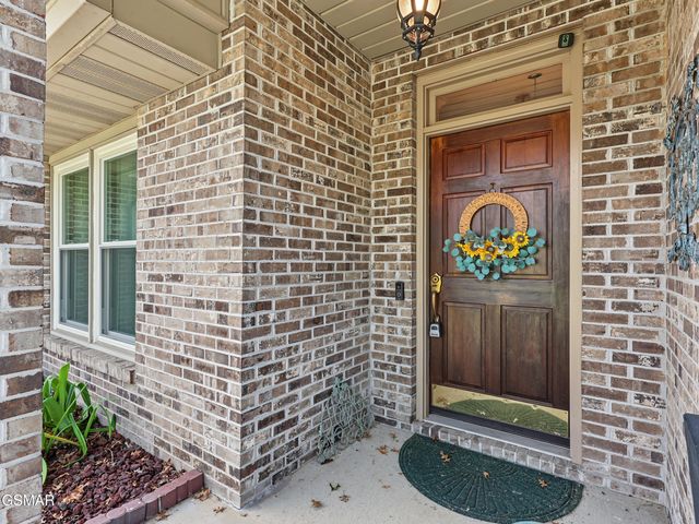 760 Gates Lane, Kodak, TN 37764