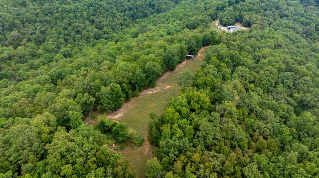 11571 Co Rd E 76 211, Ava, MO 65608