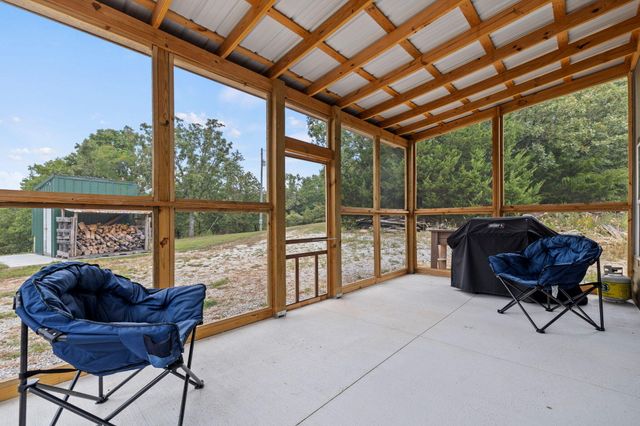 11571 Co Rd E 76 211, Ava, MO 65608