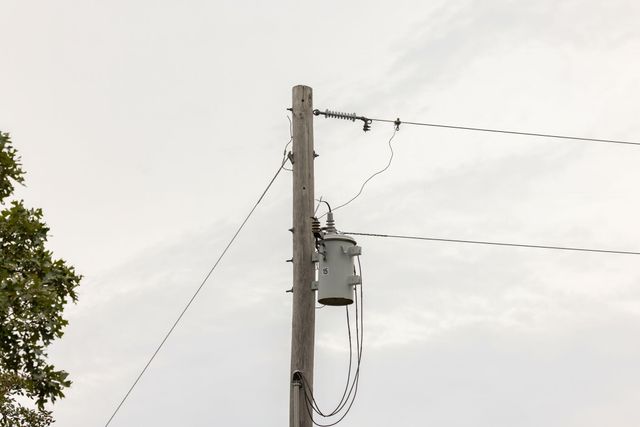 11571 Co Rd E 76 211, Ava, MO 65608