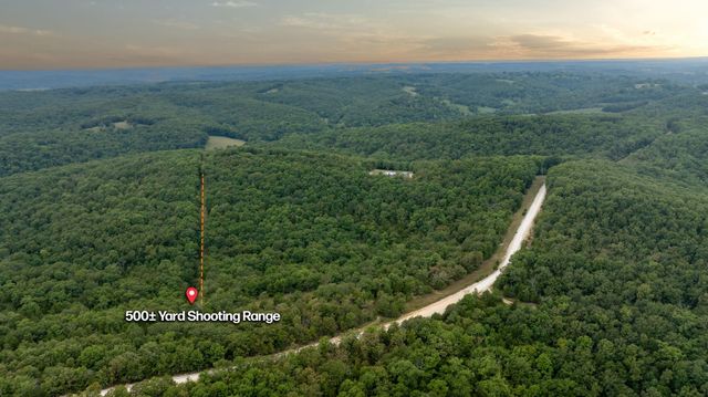 11571 Co Rd E 76 211, Ava, MO 65608