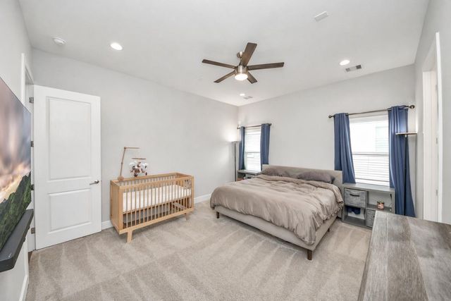 3305 Daphne Street, Houston, TX 77021