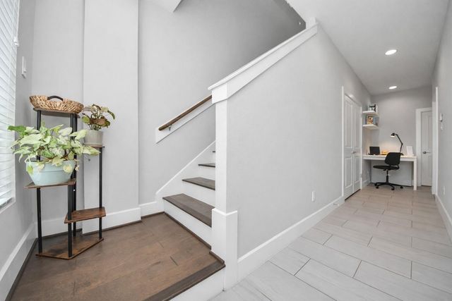 3305 Daphne Street, Houston, TX 77021