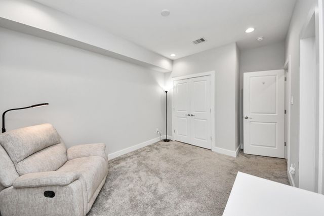 3305 Daphne Street, Houston, TX 77021