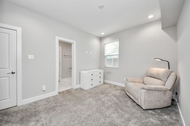 3305 Daphne Street, Houston, TX 77021