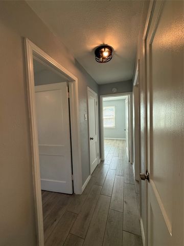 4127 Fox Drive, Fort Worth, TX 76117