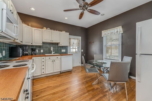 37 E SOMERSET STREET, Raritan Boro, NJ 08869