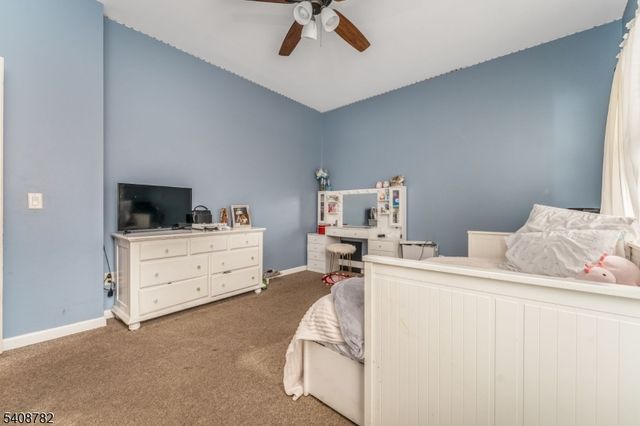 37 E SOMERSET STREET, Raritan Boro, NJ 08869