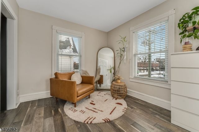 37 E SOMERSET STREET, Raritan Boro, NJ 08869