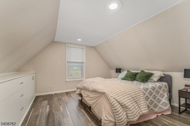 37 E SOMERSET STREET, Raritan Boro, NJ 08869