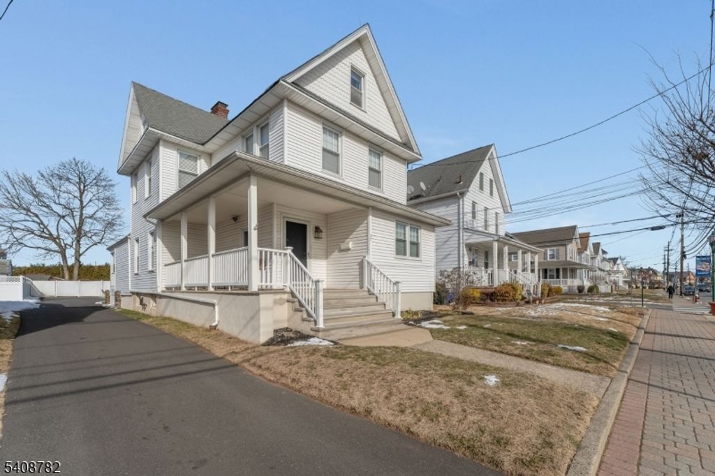 37 E SOMERSET STREET, Raritan Boro, NJ 08869