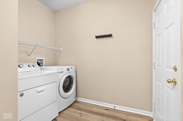 868 Flying Sun Drive, Avon, IN 46123