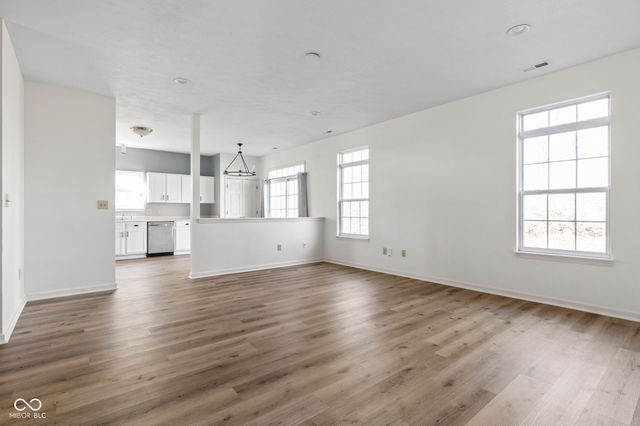 868 Flying Sun Drive, Avon, IN 46123