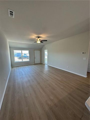 20801 Fairview Street, Edgerton, KS 66021