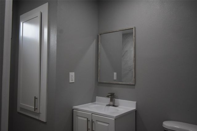 2907 Avenue K, Bay City, TX 77414