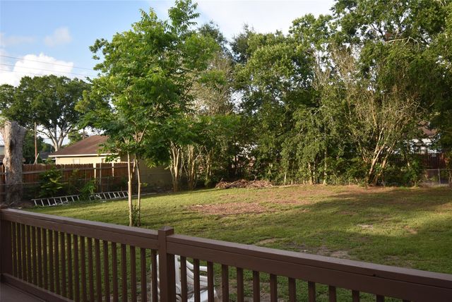 2907 Avenue K, Bay City, TX 77414