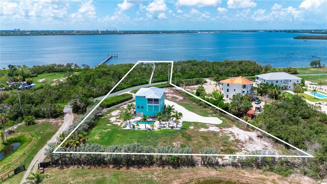 180 HORSESHOE LOOP ROAD, Terra Ceia, FL 34250