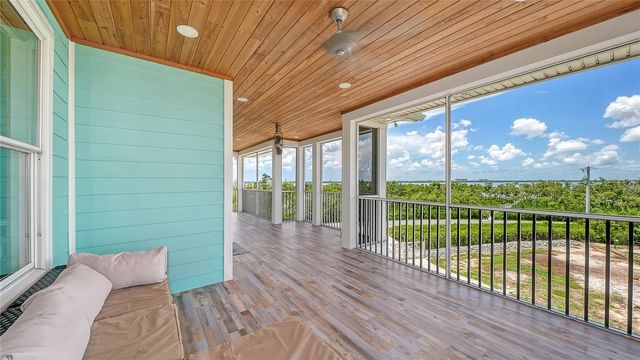 180 HORSESHOE LOOP ROAD, Terra Ceia, FL 34250