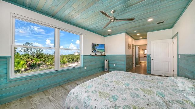180 HORSESHOE LOOP ROAD, Terra Ceia, FL 34250