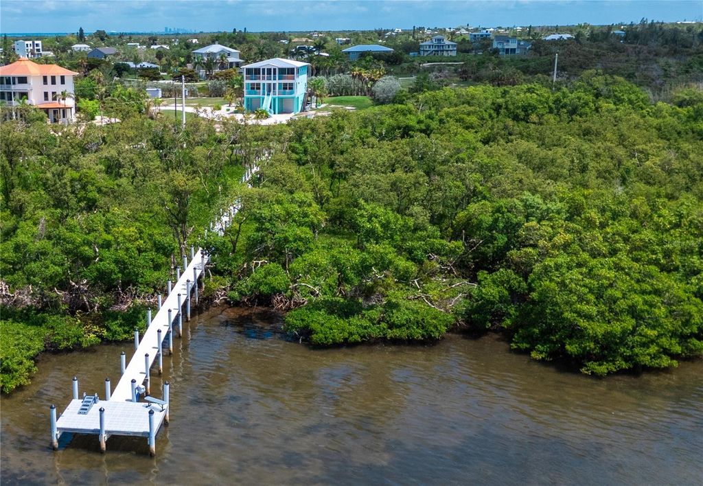 180 HORSESHOE LOOP ROAD, Terra Ceia, FL 34250