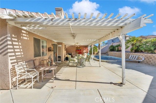 14405 Cedar, Hesperia, CA 92344