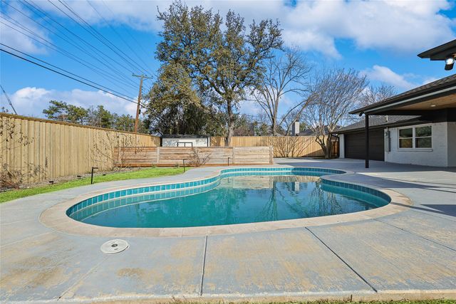 12417 Quincy Lane, Dallas, TX 75230