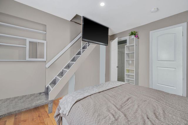 26 Smith Street, Amityville, NY 11701