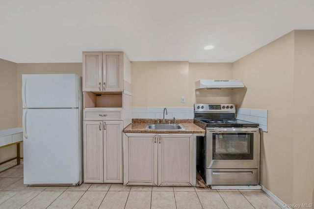 26 Smith Street, Amityville, NY 11701