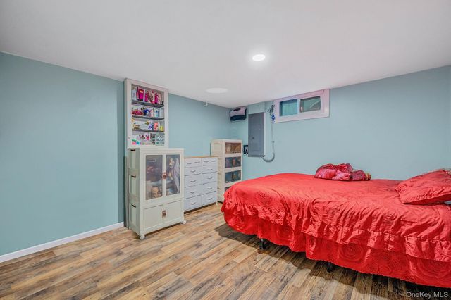 26 Smith Street, Amityville, NY 11701