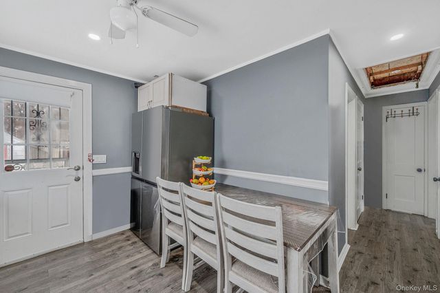 26 Smith Street, Amityville, NY 11701