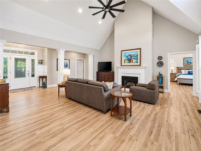 322 Avenue of Oaks, Anderson, SC 29621