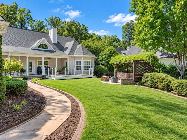 322 Avenue of Oaks, Anderson, SC 29621
