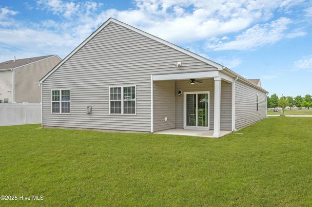 3621 Corinth Drive, Greenville, NC 27834