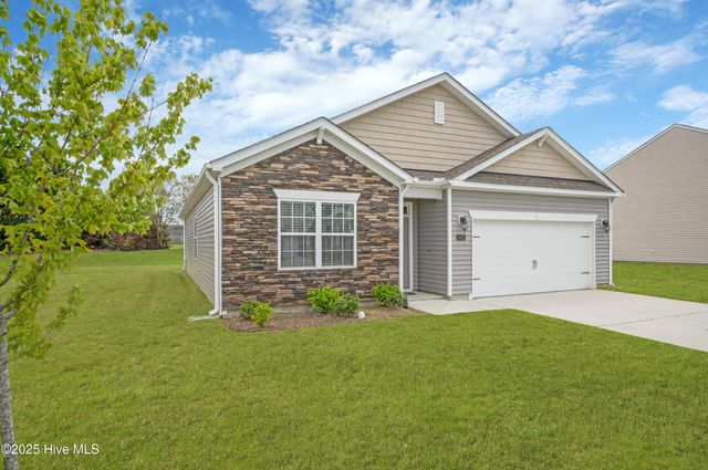 3621 Corinth Drive, Greenville, NC 27834