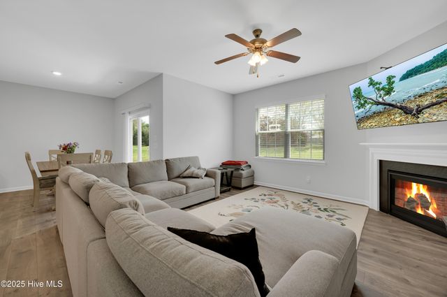 3621 Corinth Drive, Greenville, NC 27834