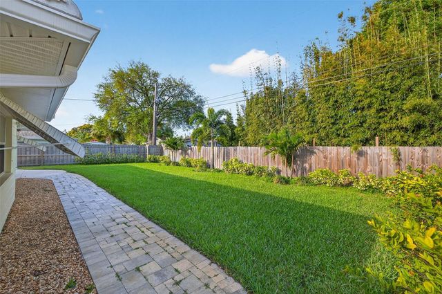 1290 EDENVILLE AVENUE, Clearwater, FL 33764