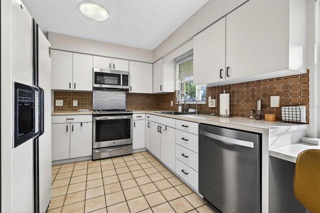 1290 EDENVILLE AVENUE, Clearwater, FL 33764