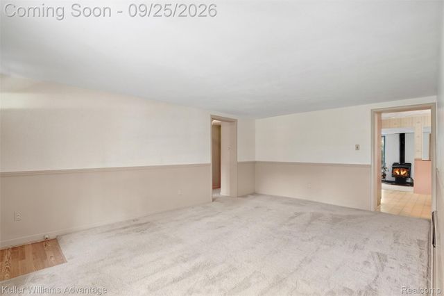 32100 W 9 Mile Road, Farmington, MI 48336